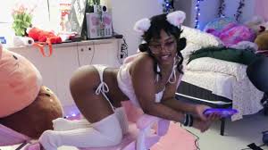 kick.com-lilcherrybomb--20230614503821 - Porn - EroMe