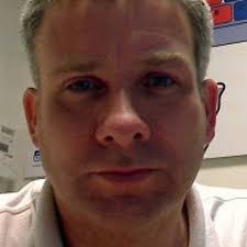 Idil Hersi's Instagram, Twitter & Facebook