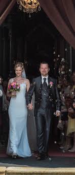 Hier findest du unsere schöne, einzigartige und große auswahl unserer brautkleider aus der brautblüte in düsseldorf, krefeld und köln! Premium Versicherung Kanzlei Home Facebook