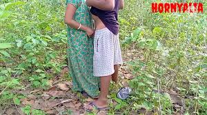 Desi xxx tube ladki ne jungle me lund liya - Indian Porn 365
