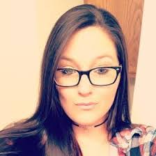 Ashley Lingle's Instagram, Twitter & Facebook