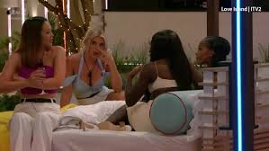His birthday, what he did before fame, his family life, fun trivia facts, popularity rankings, and more. Manchester Love Island Bombshell Teddy Soares Has Four Girls Competing Over Him Manchester Evening News