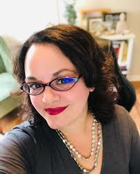 Are you an academic dean, department chair, or faculty leader tasked with  fundraising and supporting institutional advancement efforts? Step into  your fundraising role with confidence and expertise with a comprehensive  course designed