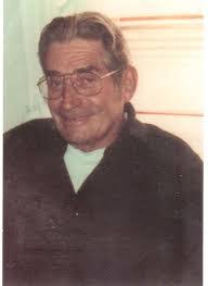 Dorothy Cushman's Instagram, Twitter & Facebook