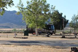 Sports and recreation, outdoors, campgrounds and rv parks. Site Lake Skinner Seize The Day Rv Adventure