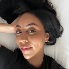 Kelly Cisneros's Instagram, Twitter & Facebook