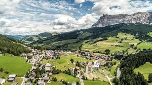 Dove la natura ti entra nel cuore. Agriturismo Appartamenti La Villa In Alta Badia Natur Luch Sossach