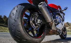 Ban memiliki fungsi yang cukup penting produk ban dari bridgestone ini memiliki beragam pilihan dan juga ukuran. 265 Harga Ban Motor Termurah Semua Merk Terbaru November 2020 Otosia Com