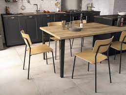 coin repas vintage de la cuisine noire et bois esprit bistrot cuisine bistro coin repas cuisine noire et bois