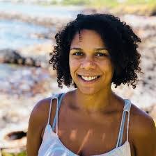 Maura Sindel's Instagram, Twitter & Facebook