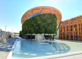 Li monument por li slovacian national insurection in banská bystrica. The Slovenian Pavilion At Dubai Expo Features An Eye Catching Sempergreenwall Sempergreen