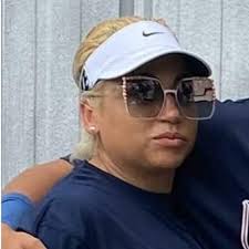 El empresario vegano Joaquin Vasquez y su esposa fallecieron la madrugada  de este Sábado,en un aparatoso accidente de transito registrado en la  Autopista Duarte a la altura de Burende,La Vega. Vasquez, propietario