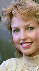 Debra Foreman's Instagram, Twitter & Facebook