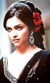 25 Best Indian Hairstyles For Medium Length Hair Deepika Padukone Hair Bollywood Hairstyles Indian Hairstyles