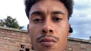 Fundraiser for Donna Henry by Rachel Smith : Donate in memory of Lewis Henry  Barton