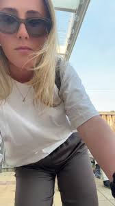 Harriet Bowden (@missgurrrl007)