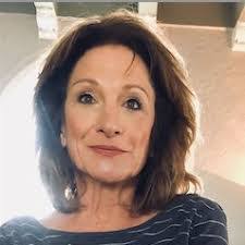 Kristin Messick's Instagram, Twitter & Facebook