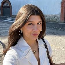 Wanda Moon's Instagram, Twitter & Facebook