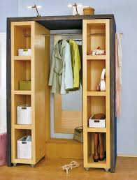 Die Perfekte Losung Fur Wenig Platz Im Flur Eine Schiebe Garderobe Mit Der Hilfe Von Prokil Schiebe Kleiderschrank Ankleidezimmer Selber Bauen Garderobe Ideen