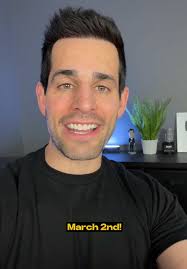 TORONTO! @Chris Van Vliet touches down for Insight. LIVE with #BobbyLa...