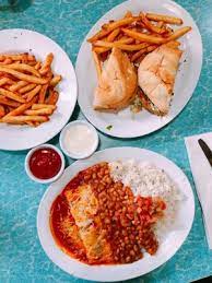 Wahoo's surf / mexican / hawaiian inspired food fits the bill. Wahoo S Fish Tacos 300 Photos 302 Reviews Mexican 715 Spectrum Center Dr Irvine Ca Restaurant Reviews Phone Number Menu