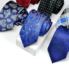 Dalam artikel ini, saya kongsikan beberapa idea hadiah untuk lelaki yang disertakan cadangan peribadi saya mengikut bajet yang ada, kesesuaian. Dateen Sewri Misi Mencari Hadiah Persaraan Pertukaran Boss Atau Rakan Sekerja