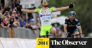 El ciclista colombiano ha sorprendido a propios circulando entre los coches y el exciclista español alberto contador, que ganó las tres grandes vueltas, confirmó este lunes su participación en el giro de rigo, que organiza. Enrico Battaglin Wins Stage 14 Of Giro D Italia As Rigoberto Uran Loses Time Giro D Italia The Guardian