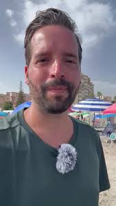 🌊🤿 ¿De qué destino nos estará hablando Nemo que tiene el mejor clima de  Europa? Muchas pistas ha dado... 🐠🗺️ @canalsur @javi_nemo