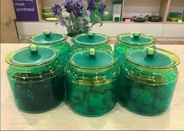 Dia berhasrat untuk menyemai biji benih tersebut apabila dia sihat kelak.wajarkan tindakan pak abu tersebut. Bekas Kuih Raya Kedap Udara Ada Tupperware Malaysia Facebook