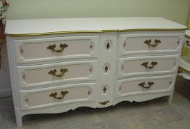 White and gold antique furniture. White Bedroom Antique White And Gold Bedroom Furniture