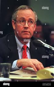 Kenneth hill hi-res stock photography and images