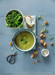 Soupe De Cresson Aux Amandes Et Pourquoi Pas Coline Soupe De Cresson Idee Recette Alimentation