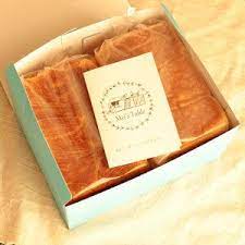 楽天市場 化粧箱入りギフト 人気の食パン ピュアクリーム1 5斤 メイズ デニッシュ プレーン 1 5斤 2個セット セット選択可 スイーツ 京都デニッシュ 生 食パン ハンドメイド 高級 お取り寄せ ギフト 贈り物 売れてる 食パンの店 メイズテーブル 京都 デニッシュ