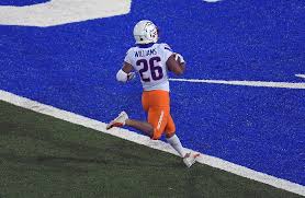 Avalos was introduced by boise state director of athletics jeramiah dickey and university president dr. Boise State S Avery Williams Ties Fbs Td Return Record National Football Post