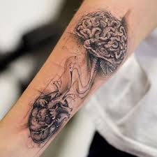 Razao Ou Emocao Tatuagem Feita Por A Href Http Instagram Com Larstattooer Larstattooer A Tatuagem Tatuagens Medicas Tatuagem Arte