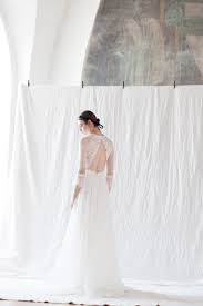Romantische hoch geschlossene spitzenkleider, schulterfreie kleider mit enger corsage. Dein Brautkleid Von Devine Atelier Lacely Brautmode In Lorrach