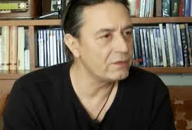 Βαρύ πένθος, έφυγε από τη ζωή η μητέρα του. Giannhs Kotsiras To Tragoydi Poy Htan Ena Mikro Gramma Sta Paidia Toy Kai H Diadiktyakh Synaylia Videos Greek Web Tv Live