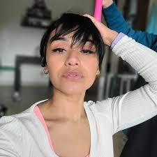 Adela Rosado's Instagram, Twitter & Facebook