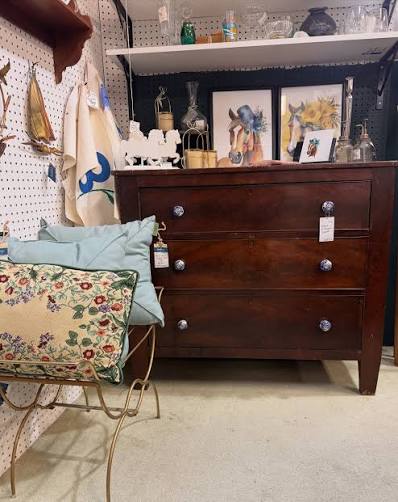 The Bombay Company The Fox Hunt VTG Hanging Wall Vanity Dresser Mirror (AS IS)