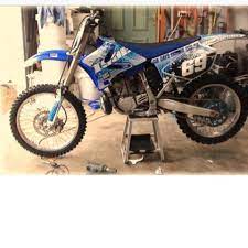 Ab welchem alter darf ich cross und ktm fahren? Darf Man Eine Motocross Wie Sie Auch Bei Rennen Gefahren Wird Etc Auch Auf Der Strasse Fahren Cross