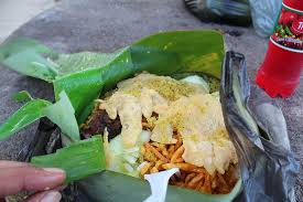 Between 1630 and 1669 suriname was part of an ongoing chicken chicken and other meat+food we wont like or find pleasherablei read somewhere that the. Free Photo Surinamese Food Food In Banana Leaf South America Suriname Food Vegetable Meal Hippopx