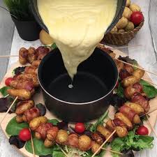 Recette Les Brochettes Des Pistes Et Autres Recettes Chefclub Original Recette En 2020 Recettes De Cuisine Recette Cuisine Et Boissons