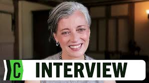 Ferris Bueller's Mia Sara Returns to Acting After 14-Year Break for The  Life of Chuck