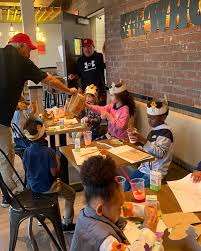 Kindergarten is taking their research into restaurants quite seriously!  Shout OUT to @burgerking for supporting the learning of our students.  #sbcsstrong #supportsbcs #expertadvice