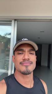 Videos de Eric Caraballo Diaz (@eric.caraballo) con “sonido original