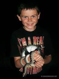 Snakebuddies Recruit Everett Removing A Great Basin Gopher Snake From The Road And Releasing It Safely In The Wild Mens Tshirts Mens Tops Mens Graphic Tshirt