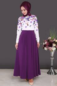 Kisinda Civil Civil Cicek Baskili Etekli Kombin Murdum Urun Kodu Tua4507 119 90 Tl Musluman Modasi Mor Nedime Elbiseleri The Dress