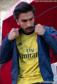 These leaked kits bear a striking resemblance to that old kit worn under george. Adidas Arsenal 19 20 Home Away Kits Footy Headlines
