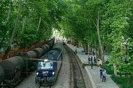 ایستگاه راه‌آهن سپیددشت شاهکار مهندسی در قلب زاگرس