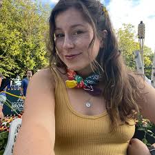 Julia Bujalski (@julia_bujalski) · Instagram 照片和视频